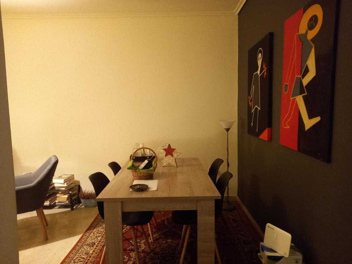 Fresh And Elegant Apartment, 9' From City Center Atena Exterior foto