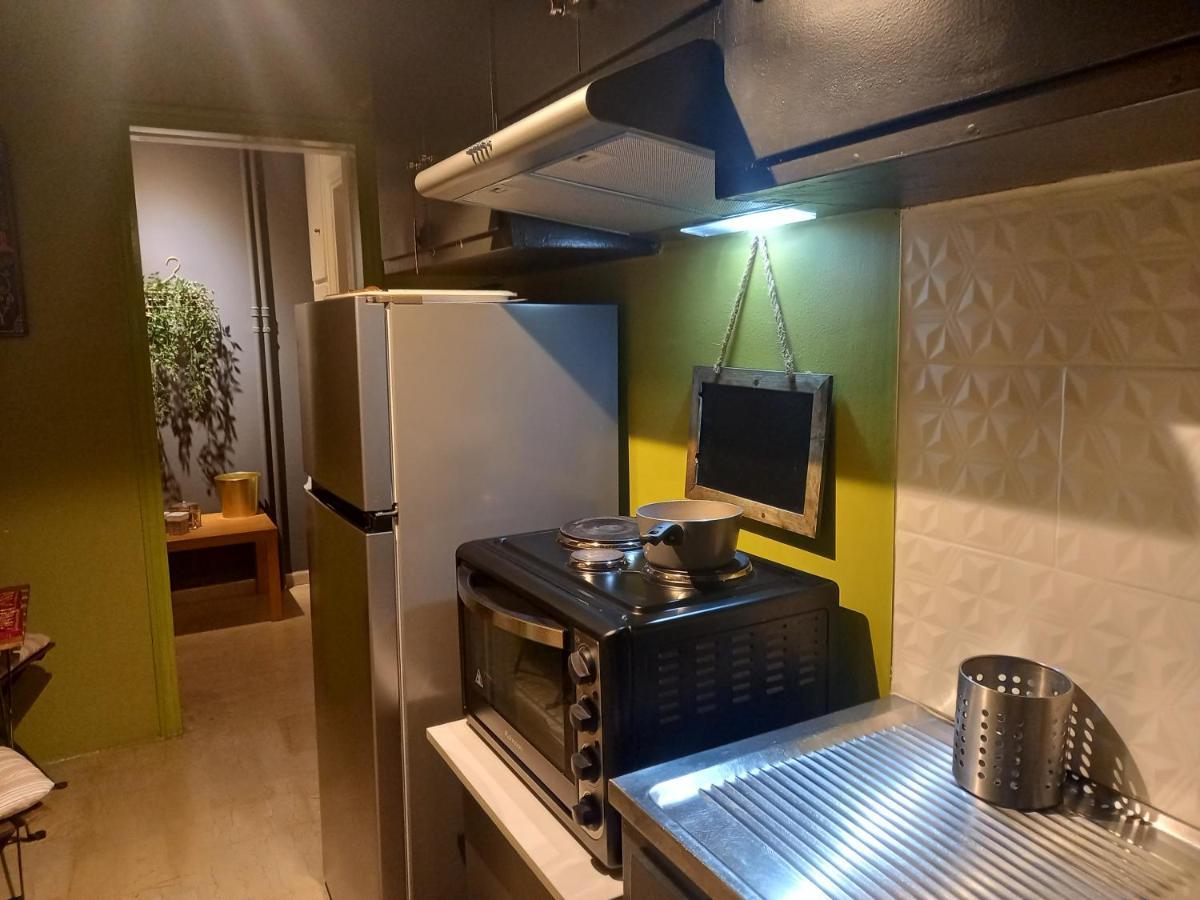 Fresh And Elegant Apartment, 9' From City Center Atena Exterior foto