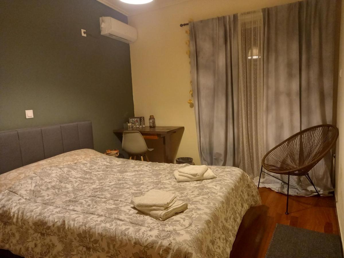 Fresh And Elegant Apartment, 9' From City Center Atena Exterior foto